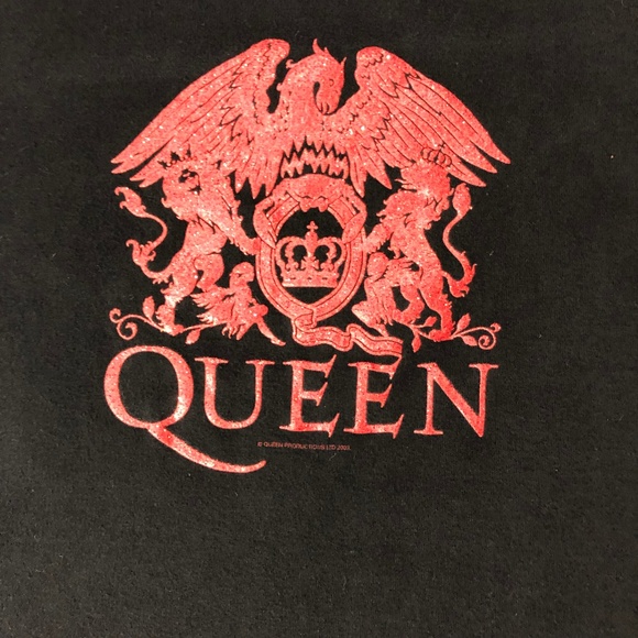 QUEEN Black SS Fan Shirt w Red Glitter Logo XS - Picture 3 of 5